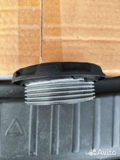 Крышка расширительного бачка Шкода Кодиак