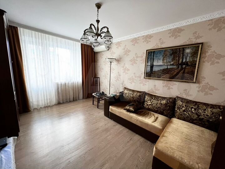 3-к. квартира, 72 м², 9/9 эт.
