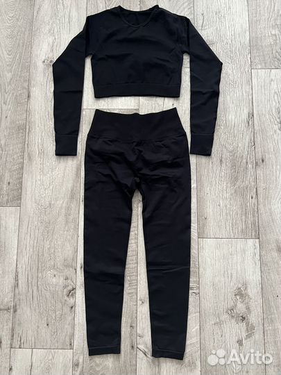 Спортивная одежда для фитнеса женская