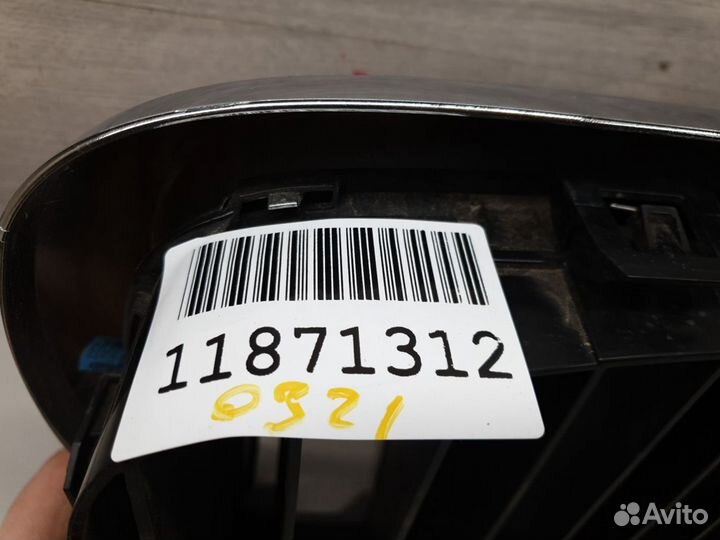 Решетка радиатора левая BMW X6 M F86 2014