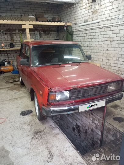 ВАЗ 2105 1.5 МТ, 1998, 100 000 км