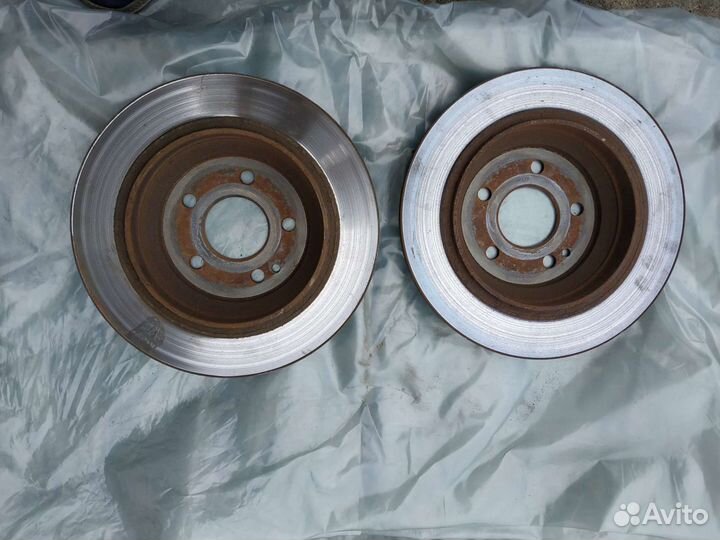 Задние тормозные диски Мерседес виано