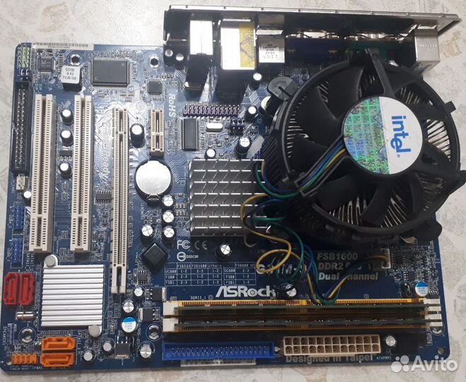 Материнская плата 775