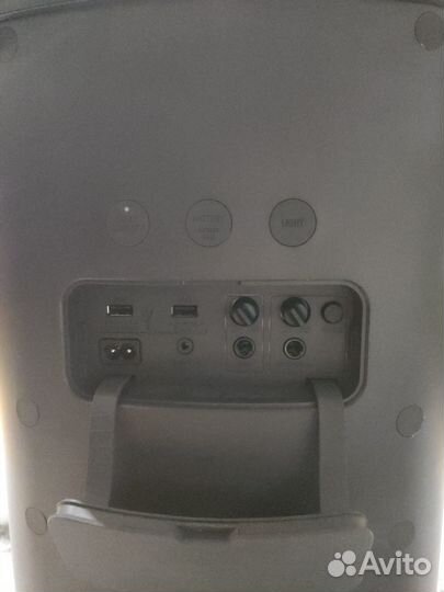 Портативная колонка Sony SRS-XP700