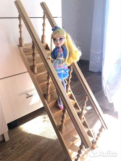 Деревянная мебель для кукол ручной работы