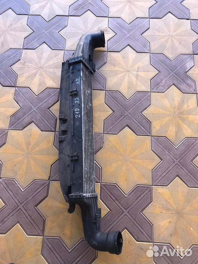 Интеркулер Мерседес w210 2,2CDI 2,7 CDI OM611 OM61