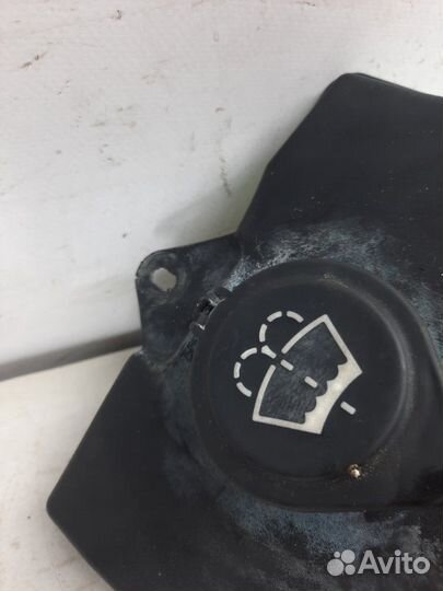 Бачок омывателя Bmw X3 внедорожник 3.0 M57D30