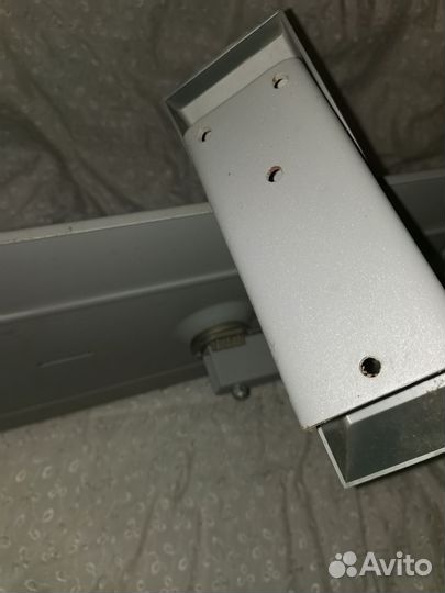 Подставка для телевизора