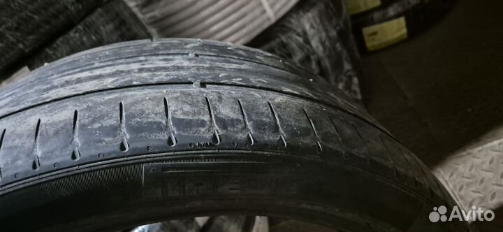 Pirelli Ice 255/35 R20