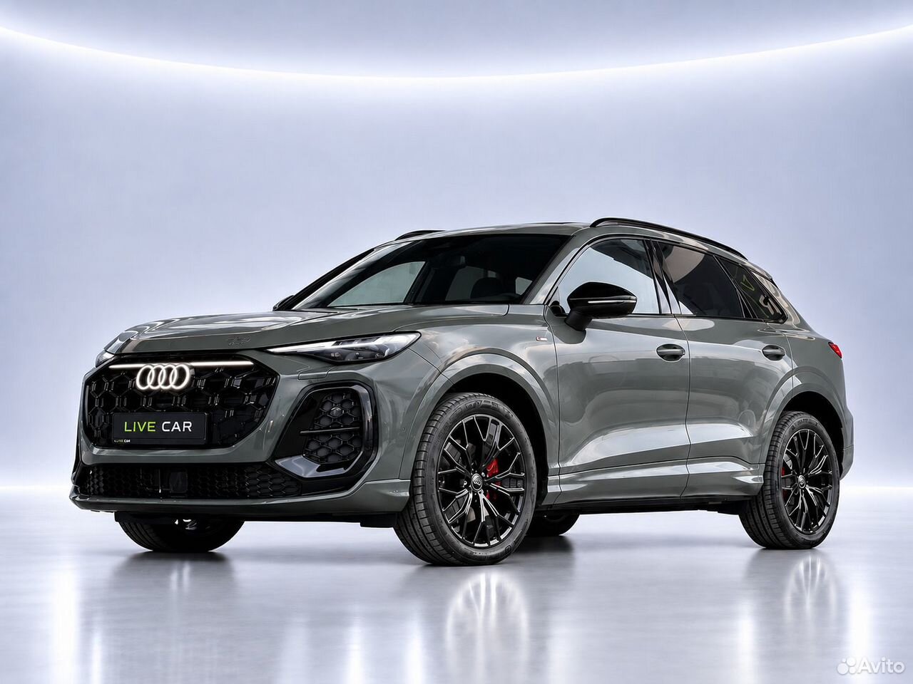 Audi Q5L 2.0 AMT, 2026