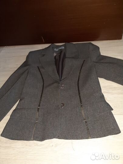 Пиджак школьный