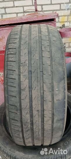 Pirelli Carrier 235/50 R17 96