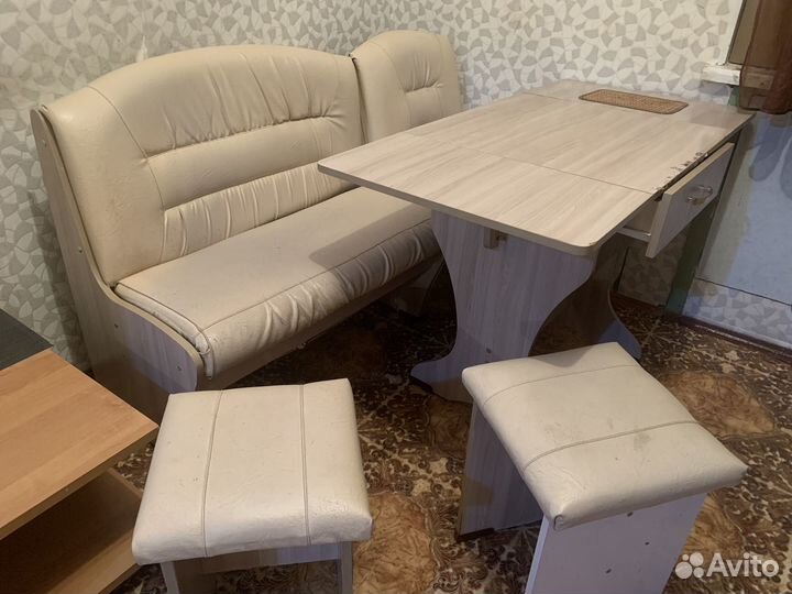 Кухонный уголок