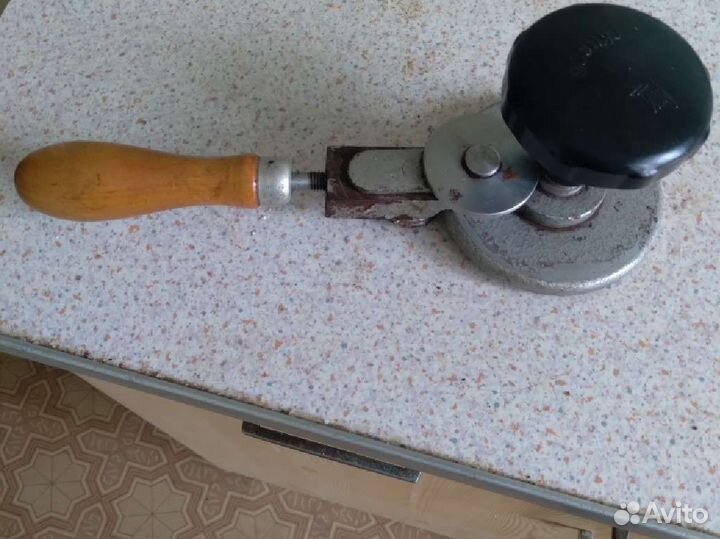 Закаточная машинка СССР