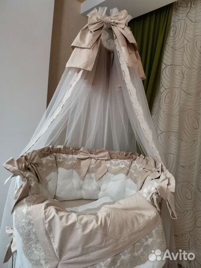 Кровать с балдахином