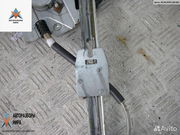 Стеклоподъемник электрический передний левый BMW 3