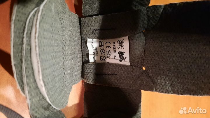 Детский шлем защитный для малышей