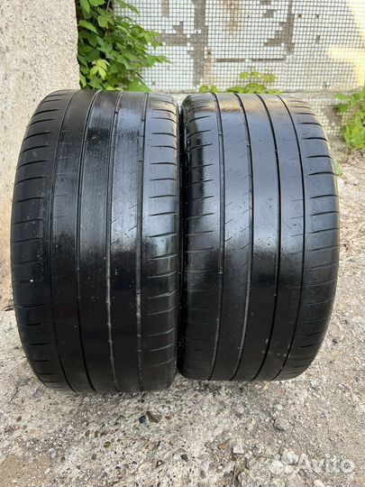 Michelin Pilot Sport 4 S 255/35 R19 и 255/35 R19