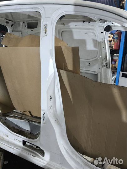 Крыло заднее правое Citroen Berlingo фургон (B9)