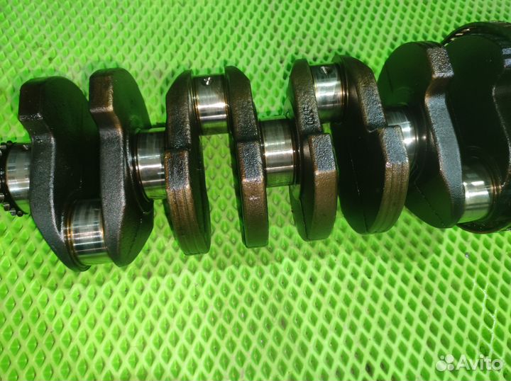 Коленвал Volkswagen Passat B6 седан BVY 2.0 бензин