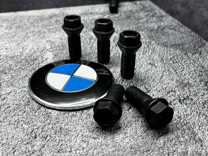 Болты bmw черные