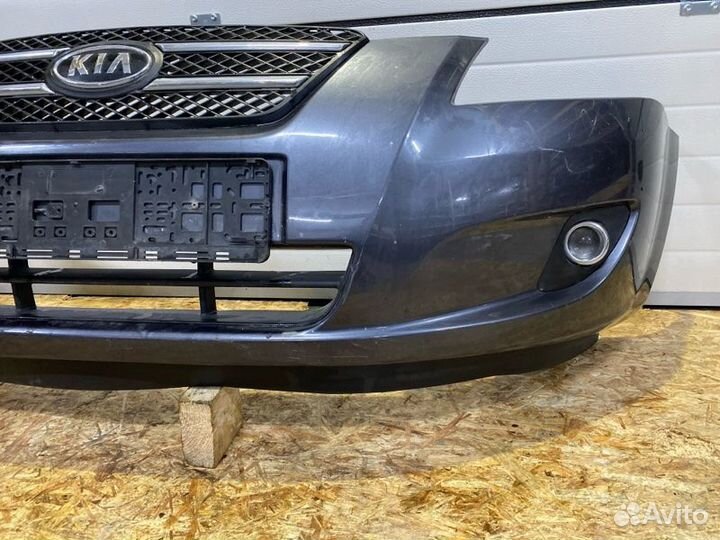 Бампер передний Kia Ceed