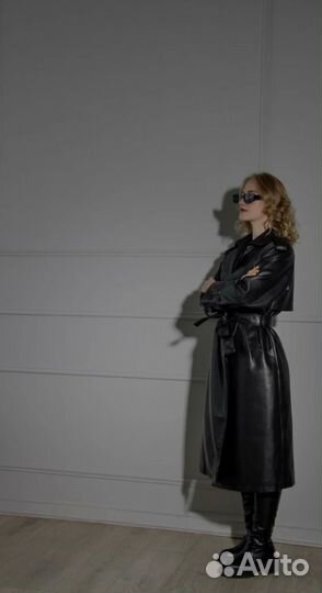 Кожанный плащ