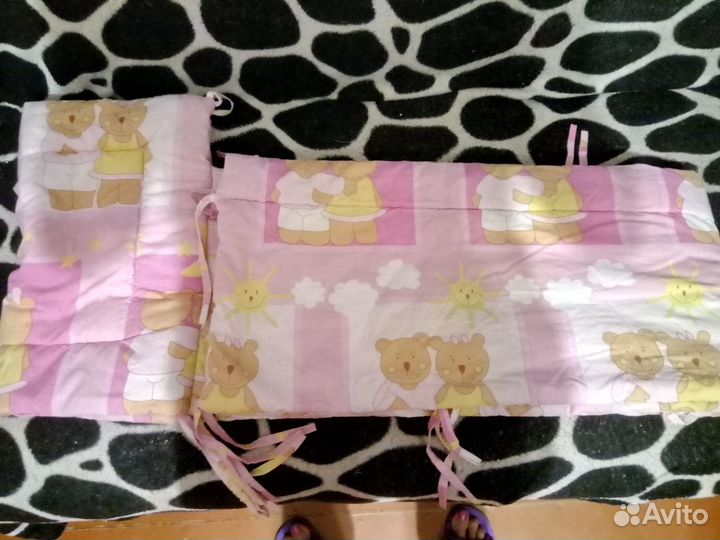 Балдахин с бортиками в кроватку