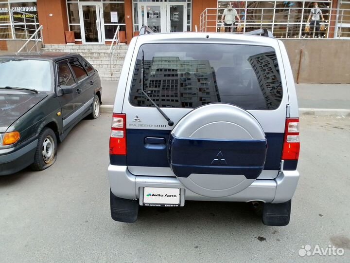 Mitsubishi Pajero Mini 0.7 AT, 2009, 153 500 км