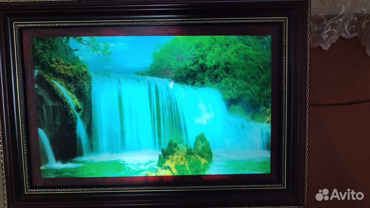 Поющая картина