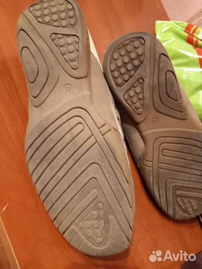 Кроссовки мюли