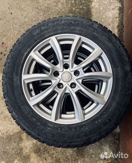 Колёса в сборе:225/65 R17 Hankook DynaPro/ X-trail