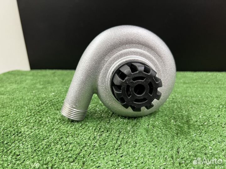 Насадка-помпа для жидкости на триммер