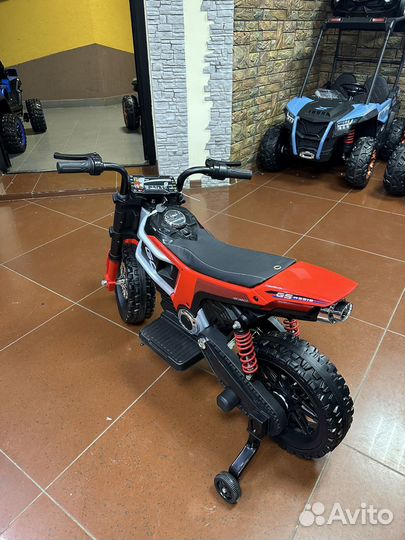 Мотоцикл электромобиль детский