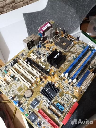 Материнская плата Asus P5GD1