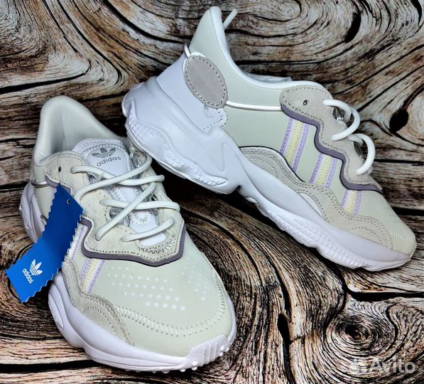 Кроссовки Adidas Ozweego Женские