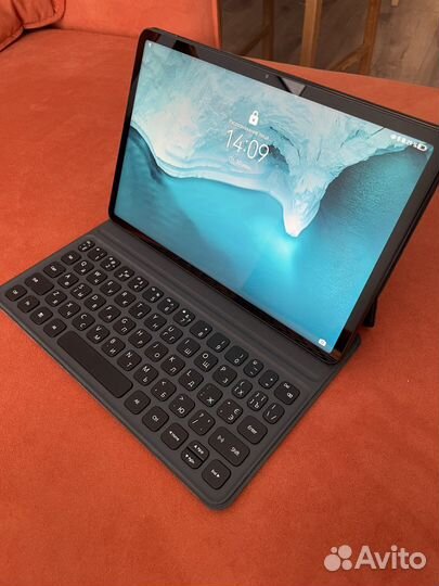 Huawei matepad 11 + чехол-клавиатура