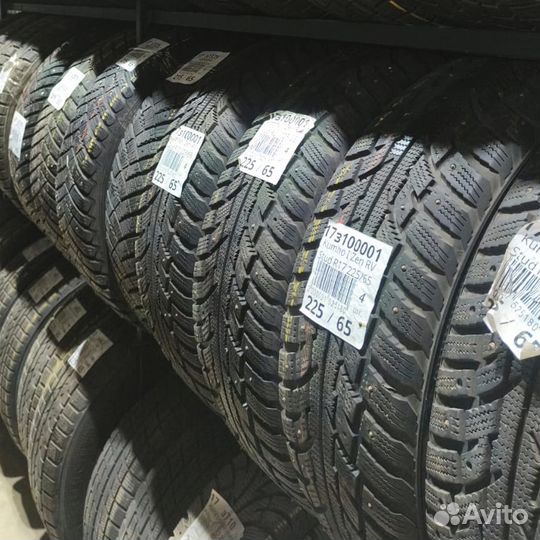 Nokian Tyres Hakkapeliitta 4 205/55 R16 89L