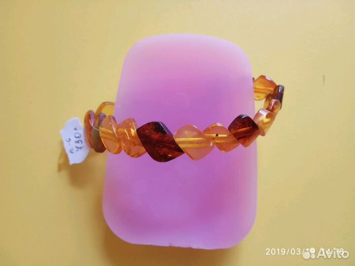 Браслет из натурального янтаря. Новый