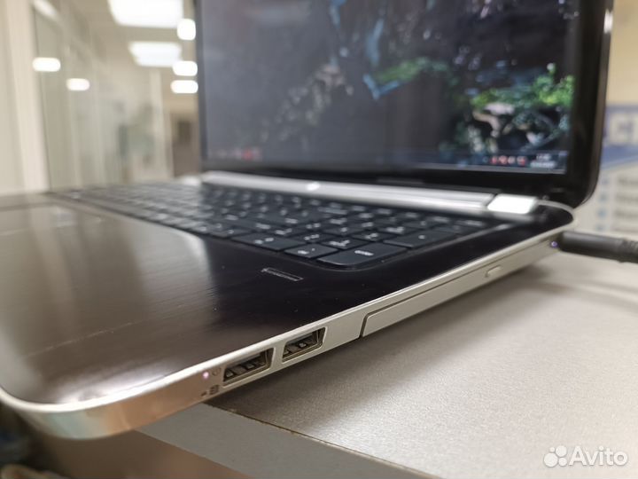 Мощный ноутбук HP 17.3 i7/8gb/HD 6770m gddr5/SSD