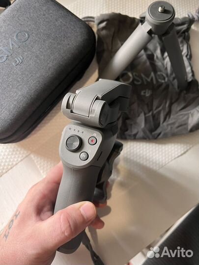 Стабилизатор DJI osmo mobile 3 combo