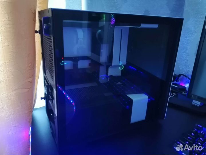 Корпус nzxt H210
