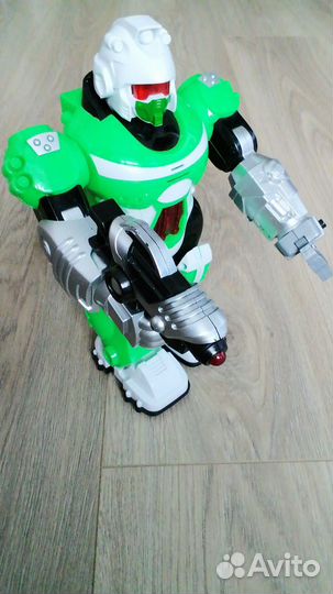 Робот, часы Ben 10