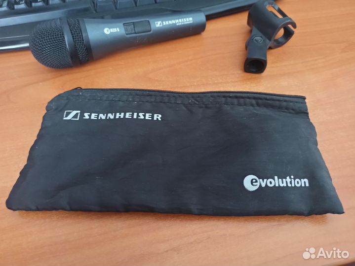 Микрофон Sennheiser e825 s