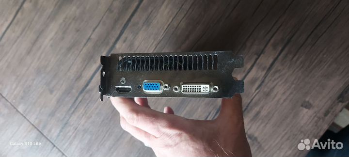 Видеокарта gtx 550 ti 1gb