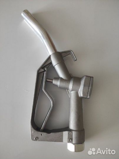 Пистолет заправочный кран раздаточный