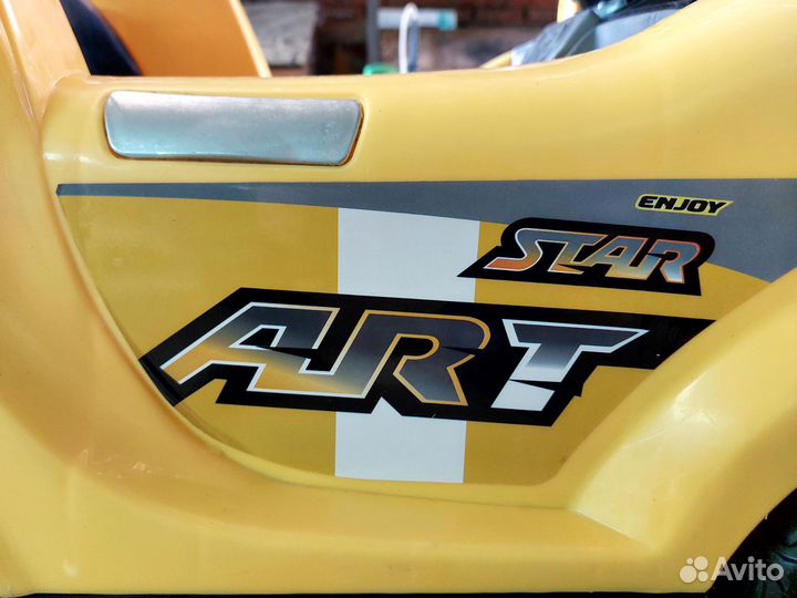 Детский электромобиль bugatti