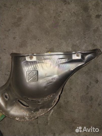 Защита выпускного коллектора Toyota Alphard ATH10