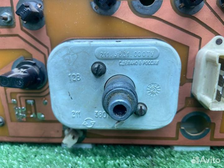 Щиток приборов Иж Ода