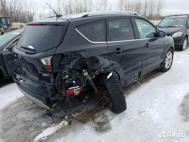 Разбор на запчасти Ford Escape 2015